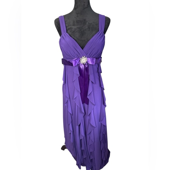 Betsy Adam’s purple dress - Picture 5 of 9